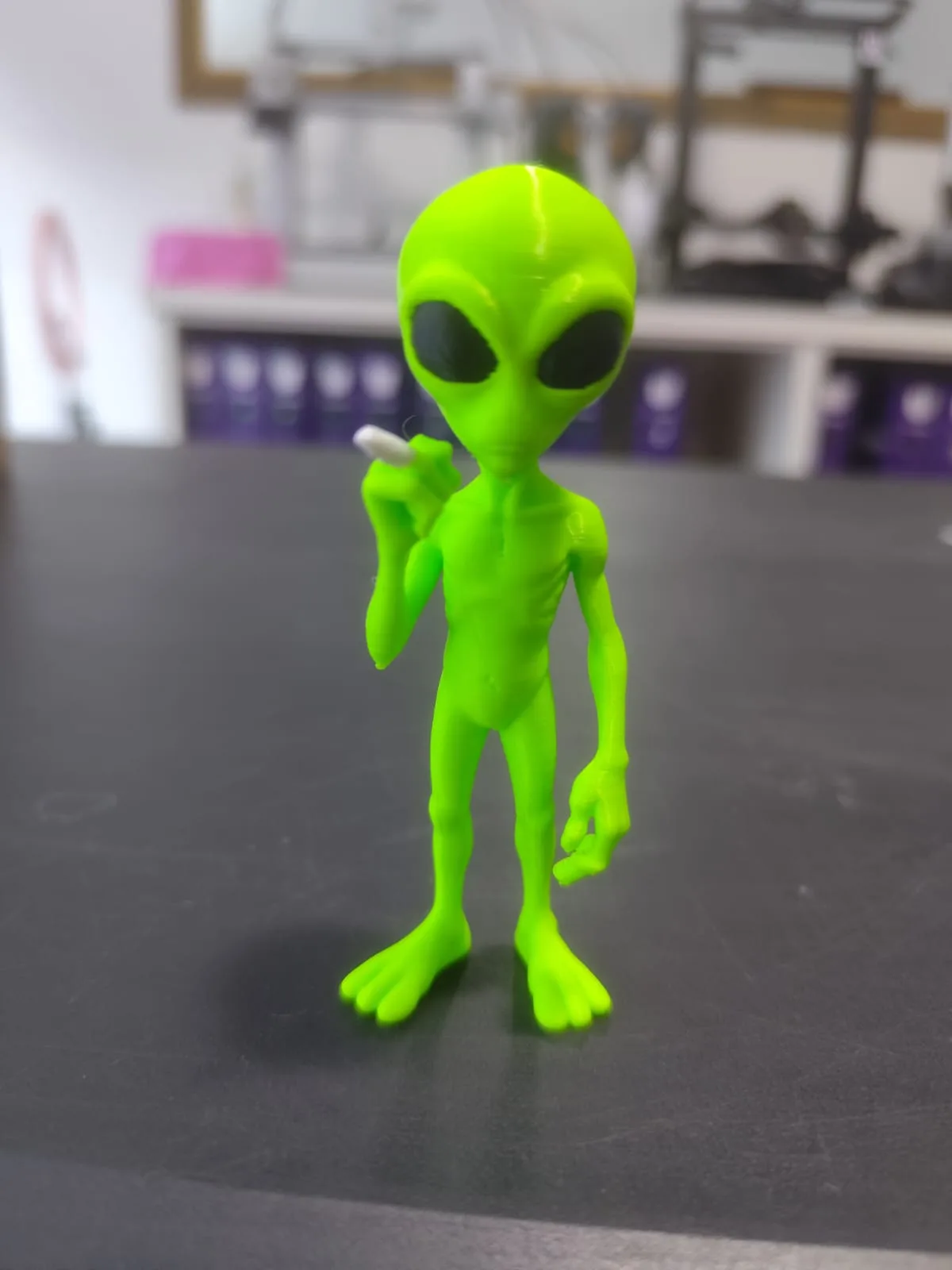 Estatueta 3D - Alien Smoke | 10cm altura